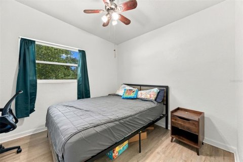 House in Fern Park, Florida 4 bedrooms, 209.4 sq.m. № 2419715 - photo 23