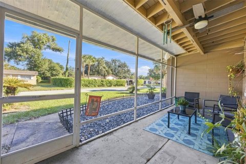 House in Fern Park, Florida 4 bedrooms, 209.4 sq.m. № 2419715 - photo 4