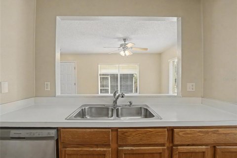 Townhouse in Riverview, Florida 3 bedrooms, 130.81 sq.m. № 2167595 - photo 9