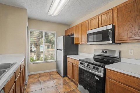 Townhouse in Riverview, Florida 3 bedrooms, 130.81 sq.m. № 2167595 - photo 8