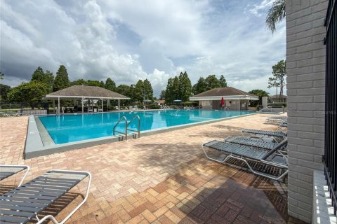 Townhouse in Riverview, Florida 3 bedrooms, 130.81 sq.m. № 2167595 - photo 19