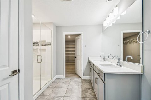Купить виллу или дом в Овьедо, Флорида 10 комнат, 236.99м2, № 1907579 - фото 11