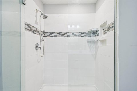 Купить виллу или дом в Овьедо, Флорида 10 комнат, 236.99м2, № 1907579 - фото 13