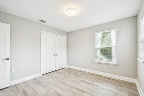 Купить виллу или дом в Овьедо, Флорида 10 комнат, 236.99м2, № 1907579 - фото 17