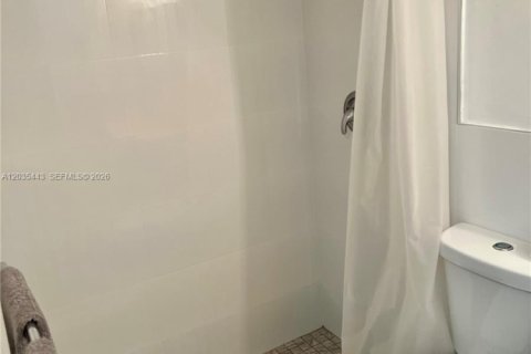 Apartment in Miami, Florida 53.88 sq.m. № 2171445 - photo 12