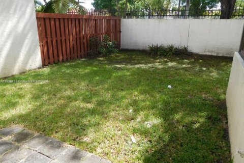 Adosado en venta en Miami, Florida, 3 dormitorios, 144 m2 № 1819994 - foto 22