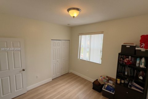 Купить таунхаус в Хомстед, Флорида 3 спальни, 135.27м2, № 2046908 - фото 14