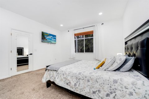 House in Naples, Florida 2 bedrooms, 144.93 sq.m. № 2187122 - photo 23