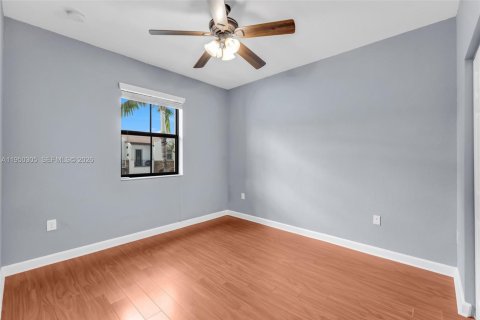 Купить таунхаус в Хомстед, Флорида 3 спальни, 142.6м2, № 2006801 - фото 12