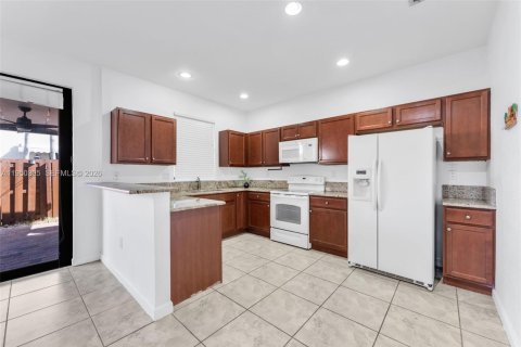 Купить таунхаус в Хомстед, Флорида 3 спальни, 142.6м2, № 2006801 - фото 9