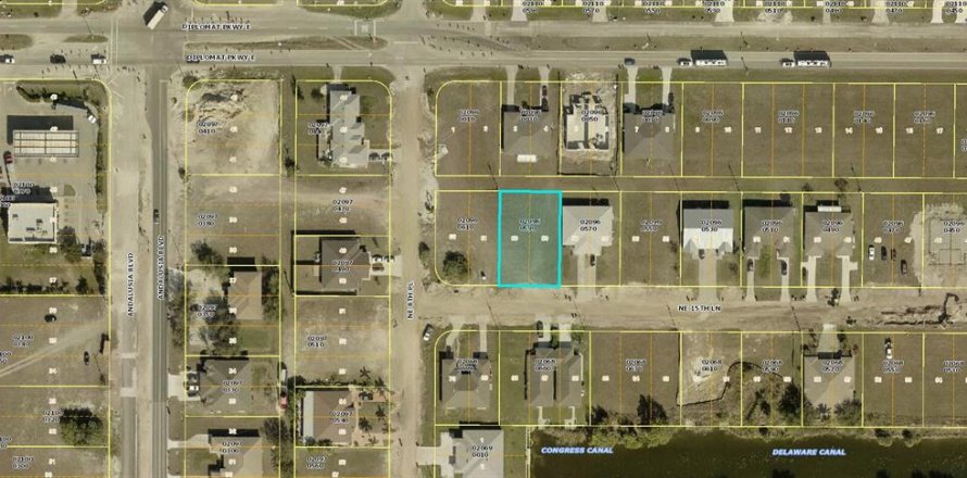 Land in Cape Coral, Florida № 1911224