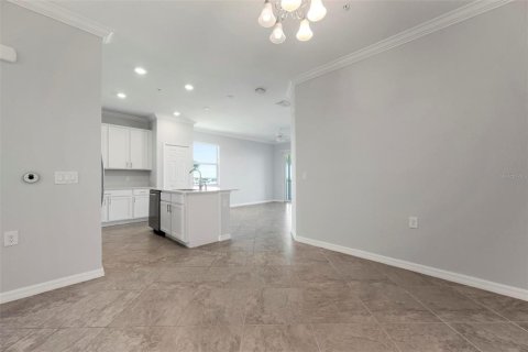 Copropriété à vendre à Bradenton, Floride: 3 chambres, 120.96 m2 № 2133575 - photo 12