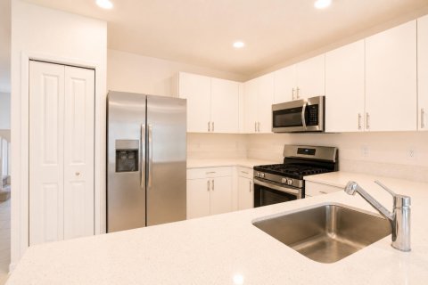 Adosado en alquiler en West Park, Florida, 3 dormitorios, 118.54 m2 № 2084974 - foto 9