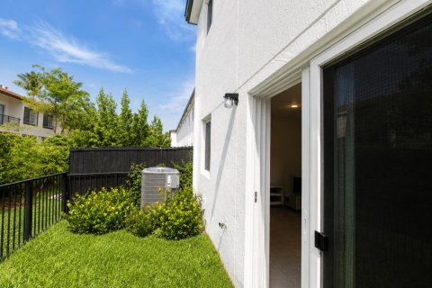 Adosado en alquiler en West Park, Florida, 3 dormitorios, 118.54 m2 № 2084974 - foto 18