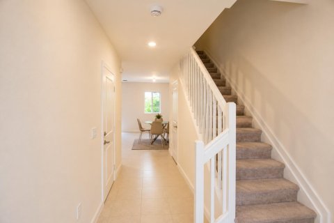 Adosado en alquiler en West Park, Florida, 3 dormitorios, 118.54 m2 № 2084974 - foto 6