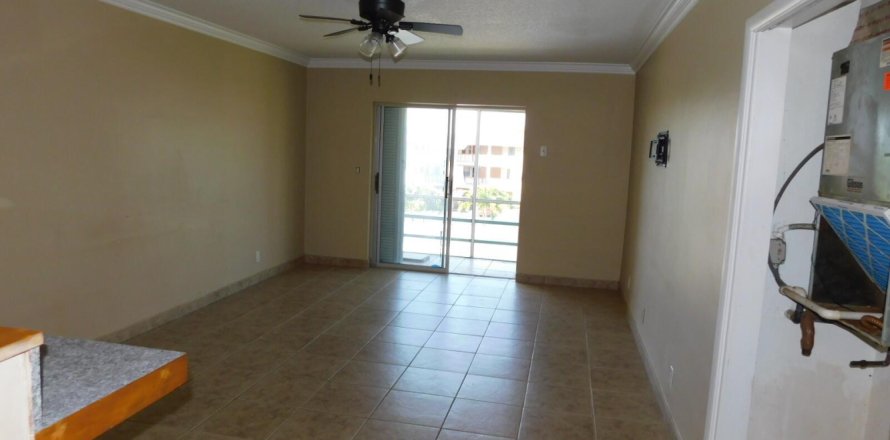 Condo in Plantation, Florida, 1 bedroom  № 2180417
