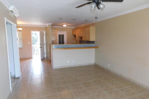 Condo in Plantation, Florida, 1 bedroom  № 2180417 - photo 2