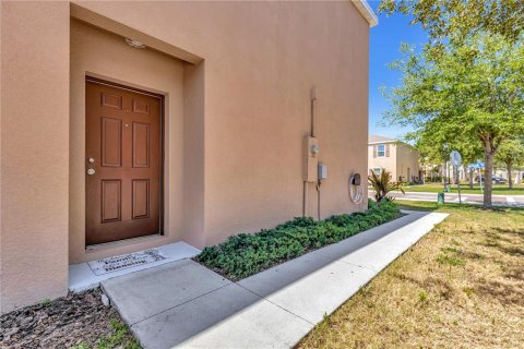 Adosado en venta en Gibsonton, Florida, 3 dormitorios, 156.45 m2 № 1153117 - foto 3