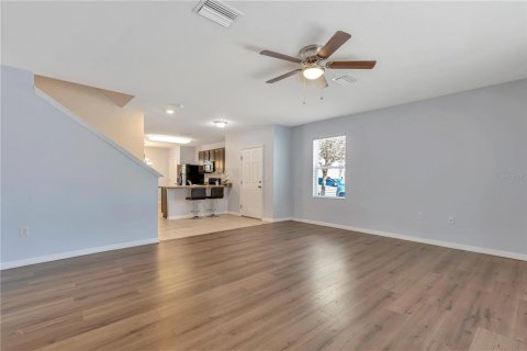 Adosado en venta en Gibsonton, Florida, 3 dormitorios, 156.45 m2 № 1153117 - foto 7