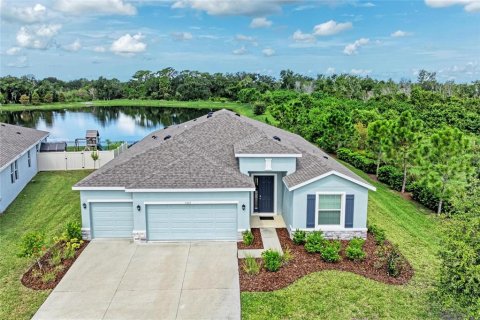 House in Parrish, Florida 4 bedrooms, 235.69 sq.m. № 2319172
