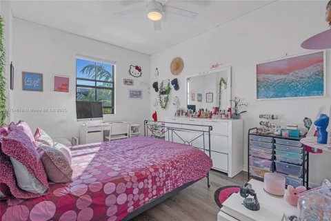 Townhouse in Homestead, Florida 3 bedrooms, 173.73 sq.m. № 1809759 - photo 23