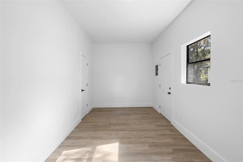 Casa en venta en Apopka, Florida, 5 dormitorios, 182.09 m2 № 1618957 - foto 24