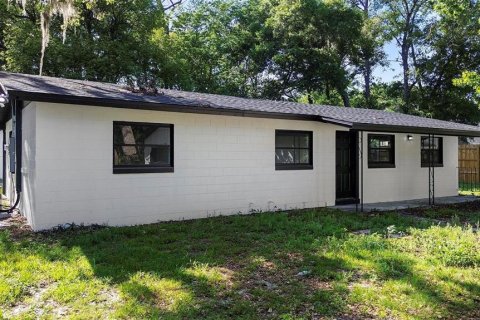 Casa en venta en Apopka, Florida, 5 dormitorios, 182.09 m2 № 1618957 - foto 3