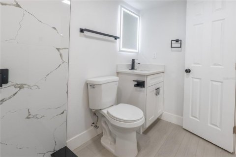Villa ou maison à vendre à Tampa, Floride: 3 chambres, 117.52 m2 № 2129075 - photo 16