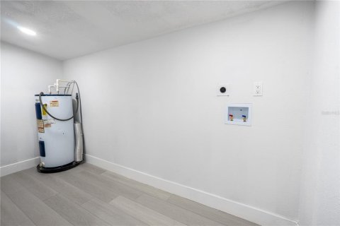 Villa ou maison à vendre à Tampa, Floride: 3 chambres, 117.52 m2 № 2129075 - photo 21