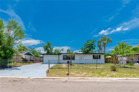 Villa ou maison à vendre à Tampa, Floride: 3 chambres, 117.52 m2 № 2129075 - photo 27