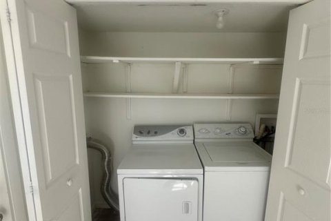 Condominio en venta en Port Charlotte, Florida, 2 dormitorios, 85.38 m2 № 2118660 - foto 8
