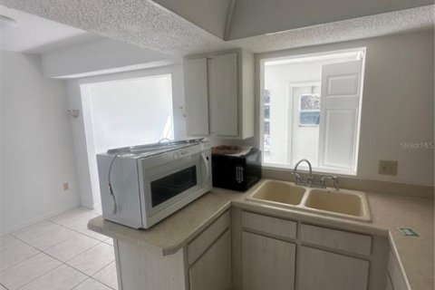 Condominio en venta en Port Charlotte, Florida, 2 dormitorios, 85.38 m2 № 2118660 - foto 6