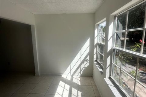 Condominio en venta en Port Charlotte, Florida, 2 dormitorios, 85.38 m2 № 2118660 - foto 9