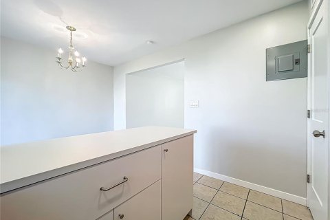 Condo in Orlando, Florida, 1 bedroom № 1853581 - photo 18