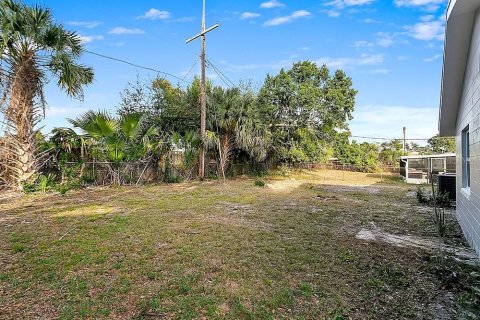 House in Orlando, Florida 4 bedrooms, 171.4 sq.m. № 2237783 - photo 26