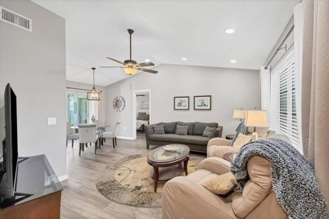 Villa ou maison à vendre à Englewood, Floride: 2 chambres, 141.95 m2 № 1914192 - photo 3