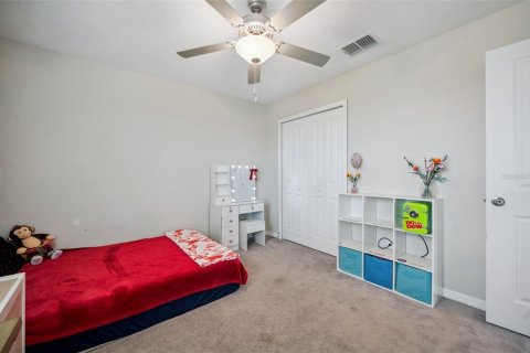 Casa en venta en New Port Richey, Florida, 5 dormitorios, 221.94 m2 № 1598067 - foto 29
