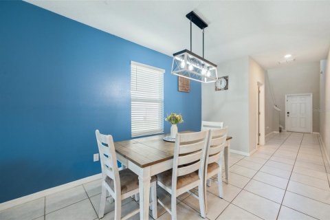 Casa en venta en New Port Richey, Florida, 5 dormitorios, 221.94 m2 № 1598067 - foto 7