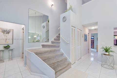 Купить таунхаус в Дания-Бич, Флорида 2 спальни, 128.21м2, № 2076259 - фото 14