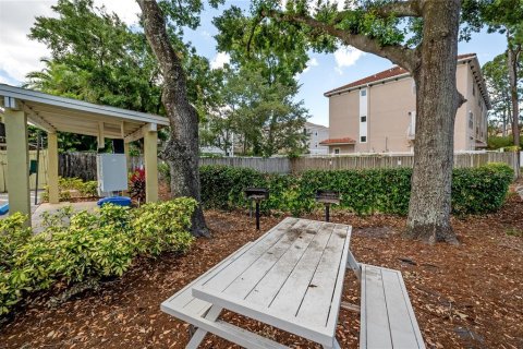 Condo in Tampa, Florida, 1 bedroom № 2111343 - photo 23
