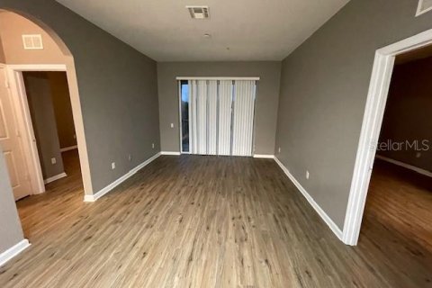 Condominio en alquiler en Orlando, Florida, 3 dormitorios, 115.85 m2 № 2277513 - foto 6