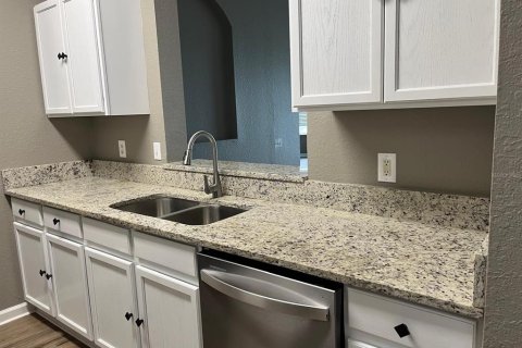 Condominio en alquiler en Orlando, Florida, 3 dormitorios, 115.85 m2 № 2277513 - foto 18