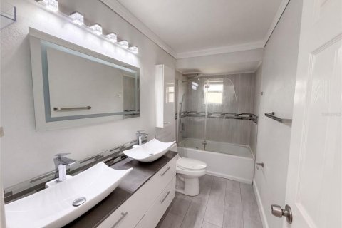 Villa ou maison à vendre à Orange City, Floride: 3 chambres, 91.79 m2 № 2319115 - photo 12
