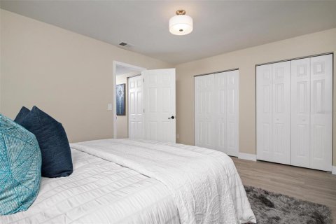 Copropriété à louer à Saint Petersburg, Floride: 2 chambres, 103.12 m2 № 2405724 - photo 6