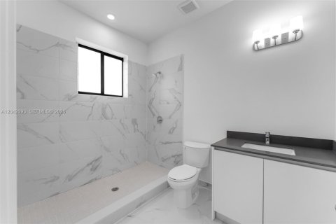 Adosado en venta en Homestead, Florida, 3 dormitorios, 135.45 m2 № 2185939 - foto 12