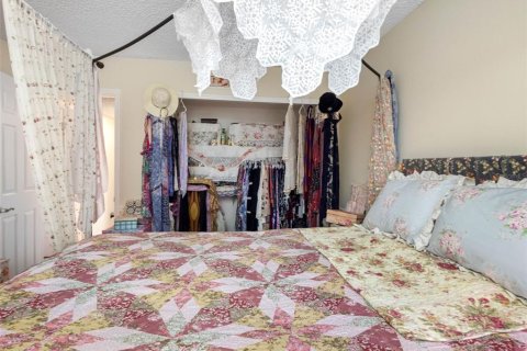 Купить кондоминиум в Ларго, Флорида 5 комнат, 91.97м2, № 1816682 - фото 9