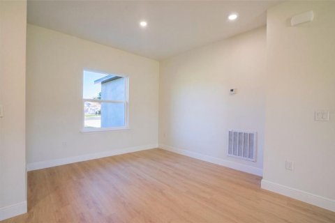 Villa ou maison à vendre à Ocala, Floride: 4 chambres, 181.35 m2 № 2431078 - photo 8