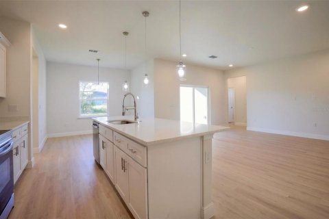 Villa ou maison à vendre à Ocala, Floride: 4 chambres, 181.35 m2 № 2431078 - photo 6