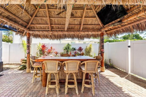 Villa ou maison à vendre à Jupiter, Floride: 4 chambres, 301.28 m2 № 2085183 - photo 4