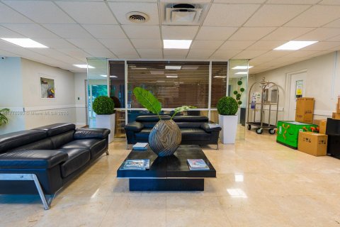 Copropriété à vendre à North Bay Village, Floride: 36.23 m2 № 1868607 - photo 18